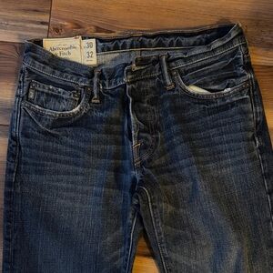 Abercrombie & Fitch the classic straight 30 x 32